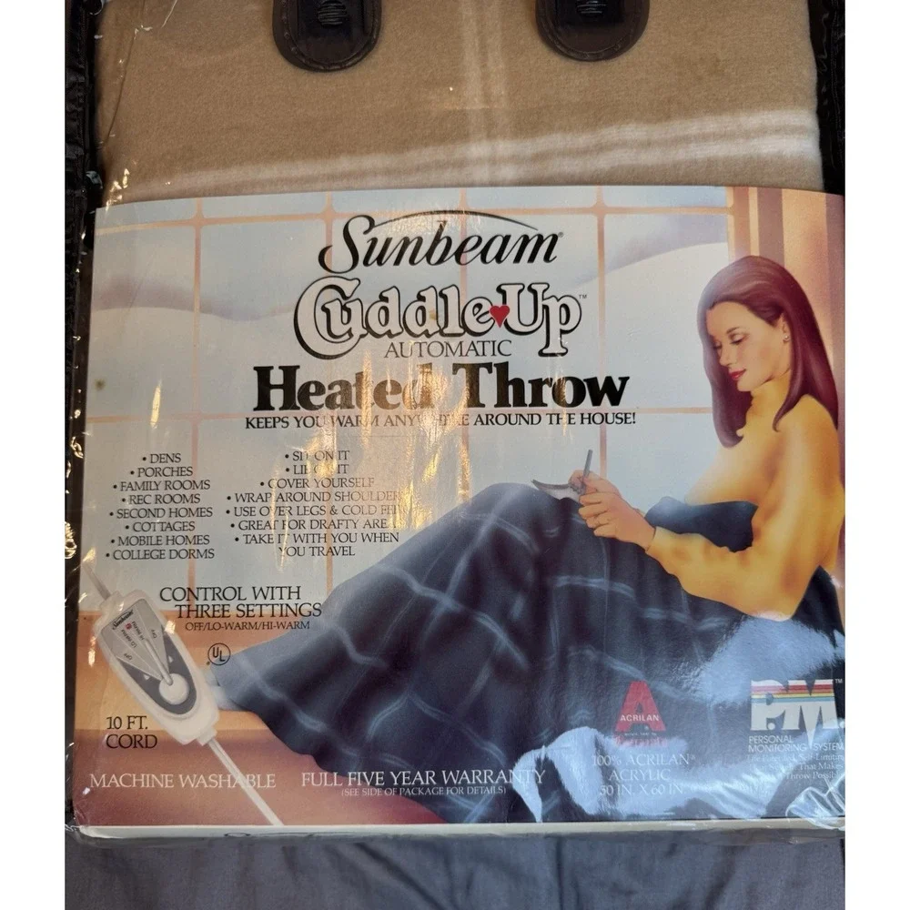 VTG  Sunbean Cuddle Up Heated Acrylic Heated Throw 50